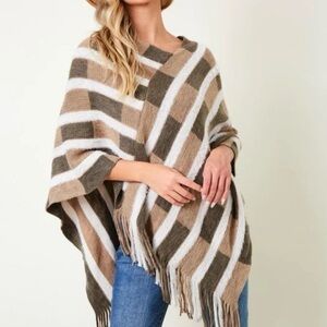 Northern Angel Striped Fringe Poncho Sz S/M Boho Hippie Western Chic Fall Trend